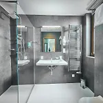 Wellness Queens Hotel
