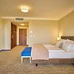 Otel Wellness Queens Mariánské Lázně