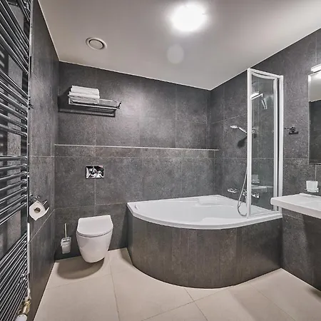 Hotel Wellness Queens Mariánské Lázně