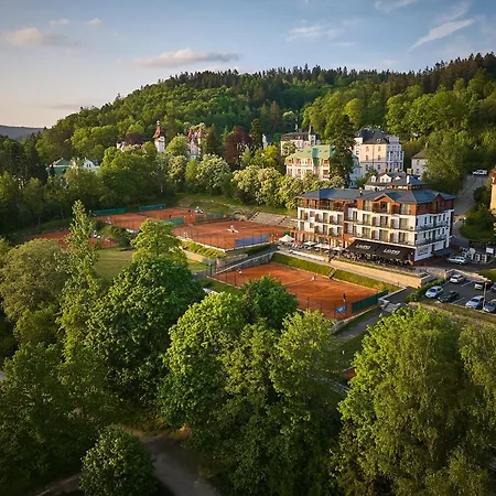 Queens Mariánské Lázně