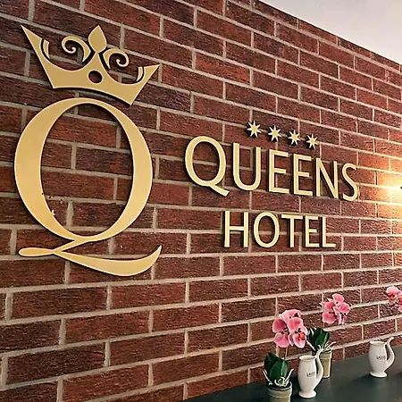 Wellness Queens 4* マリアーンスケー・ラーズニェ