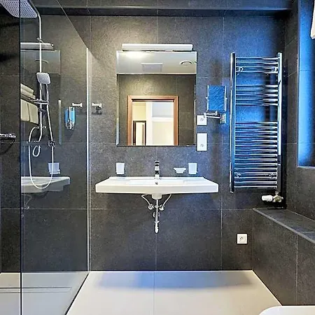 Wellness Queens Hotel 4*
